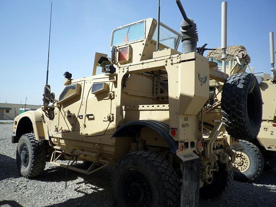  Oshkosh M-ATV 2009 года  (фото 248 из 676)